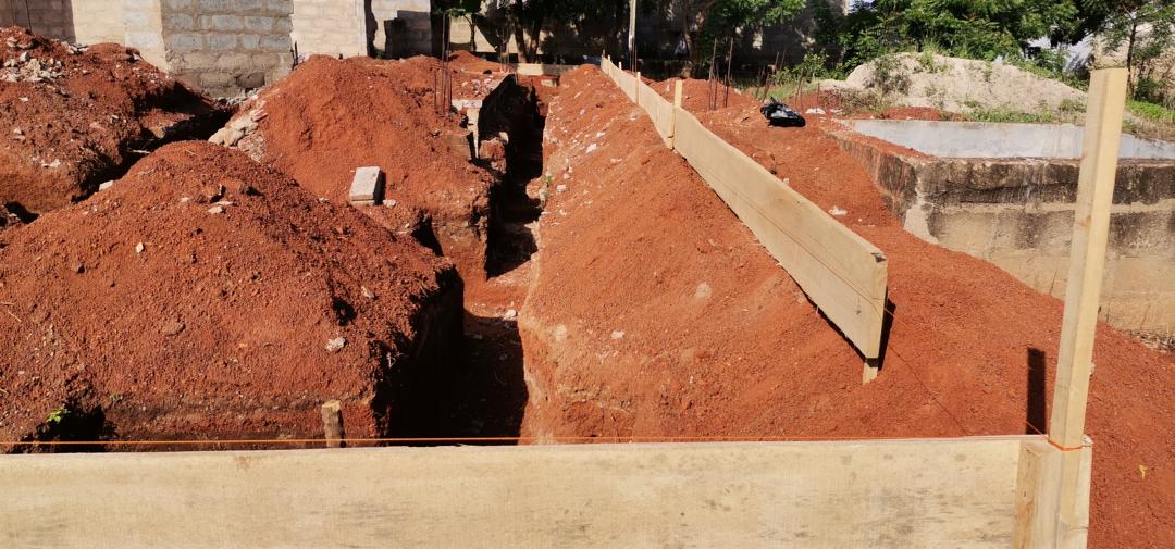 Before - Dated Bathroom
